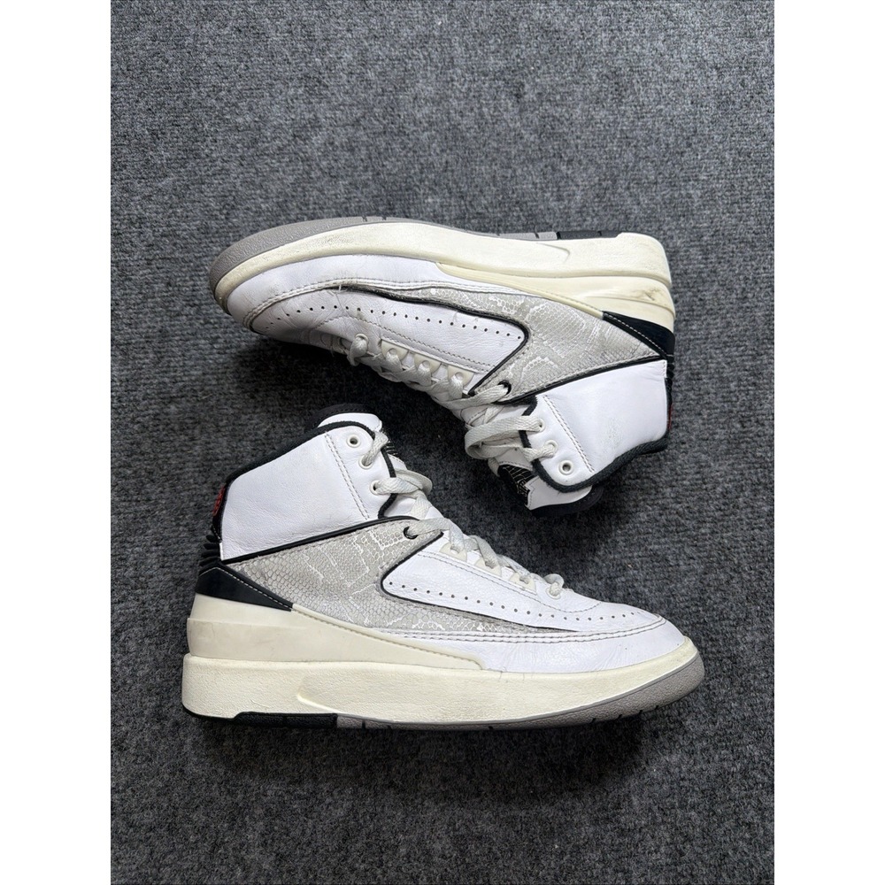 Air Jordan 2 Retro DQ8562-102 Basketball Shoes Child White Python Print Size 5Y